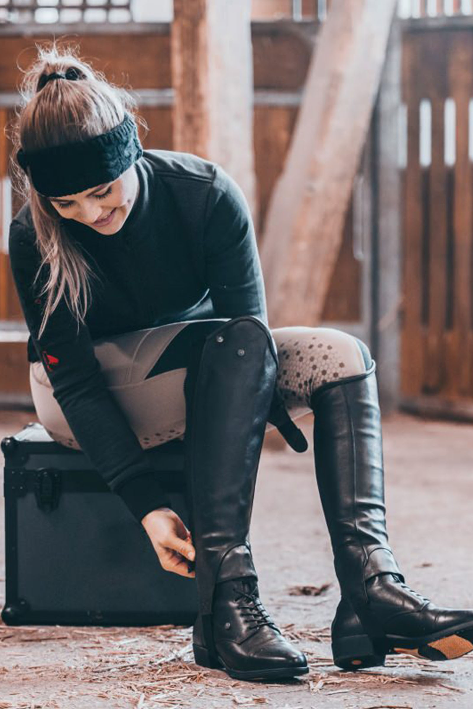 Suedwind Footwear Advanced II BZ Lace zachte jodhpurlaarzen met ritssluiting aan de achterkant en veters