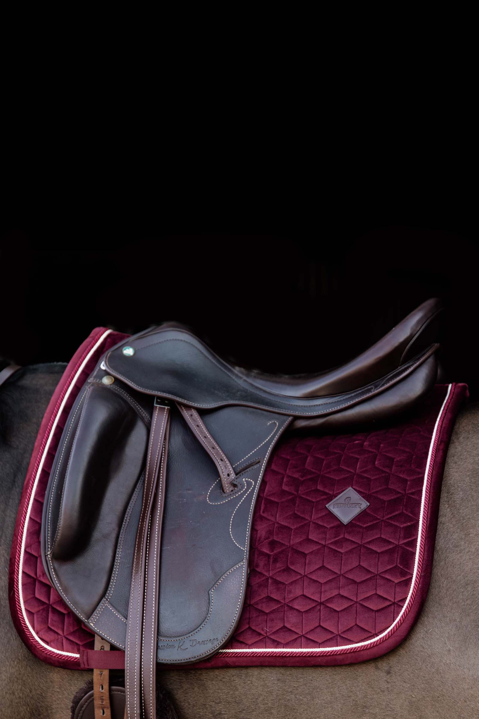 Kentucky Horsewear Velvet Dressuurzadeldek