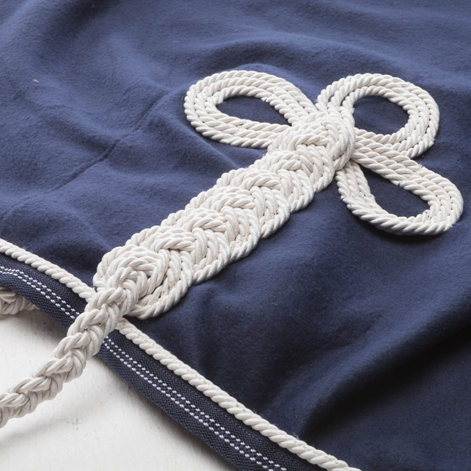 Kavalkade fleecedeken met borstflap