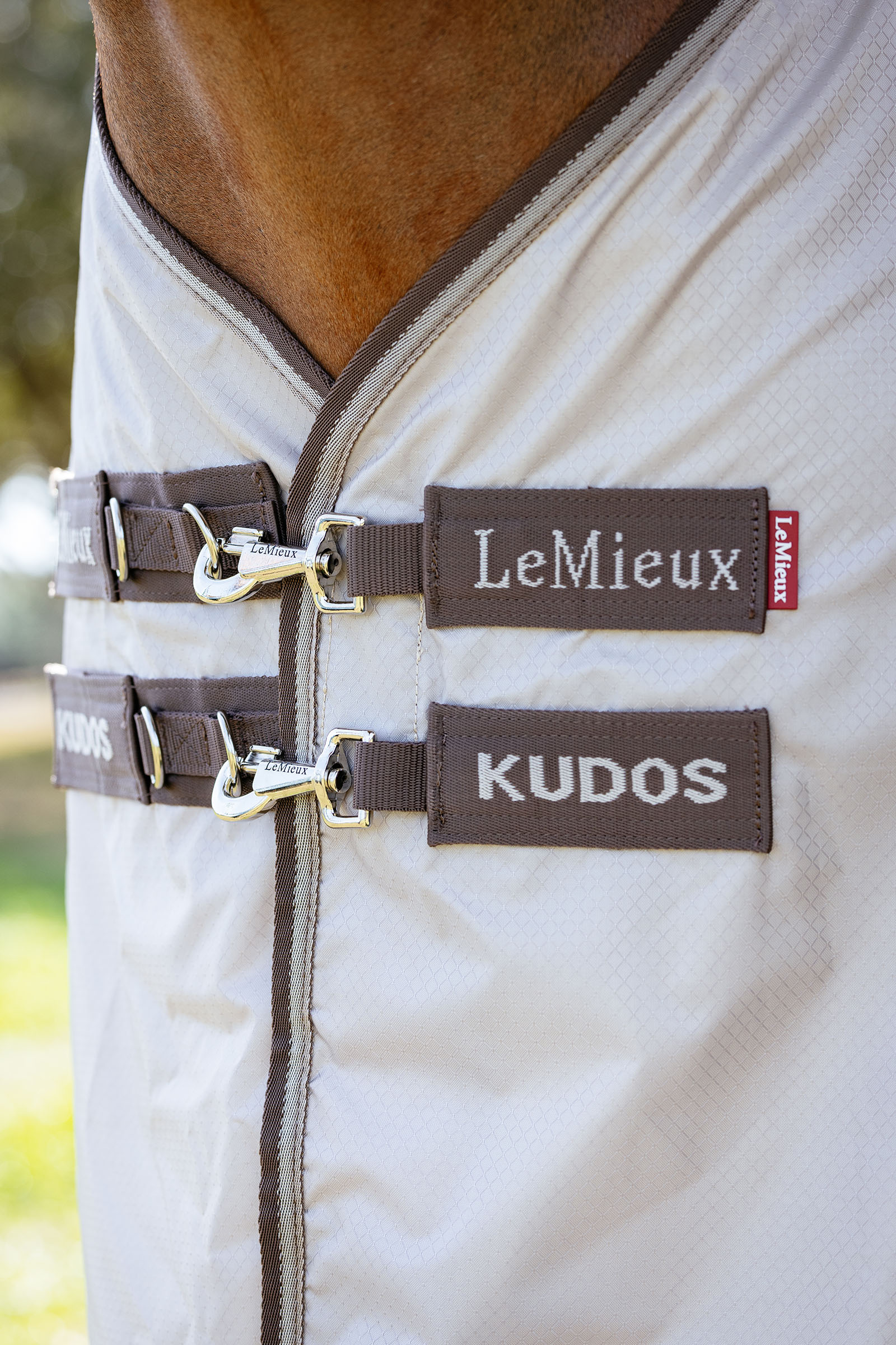 LeMieux Kudos Shower Pro eczeemdeken met afneembaar halsstuk