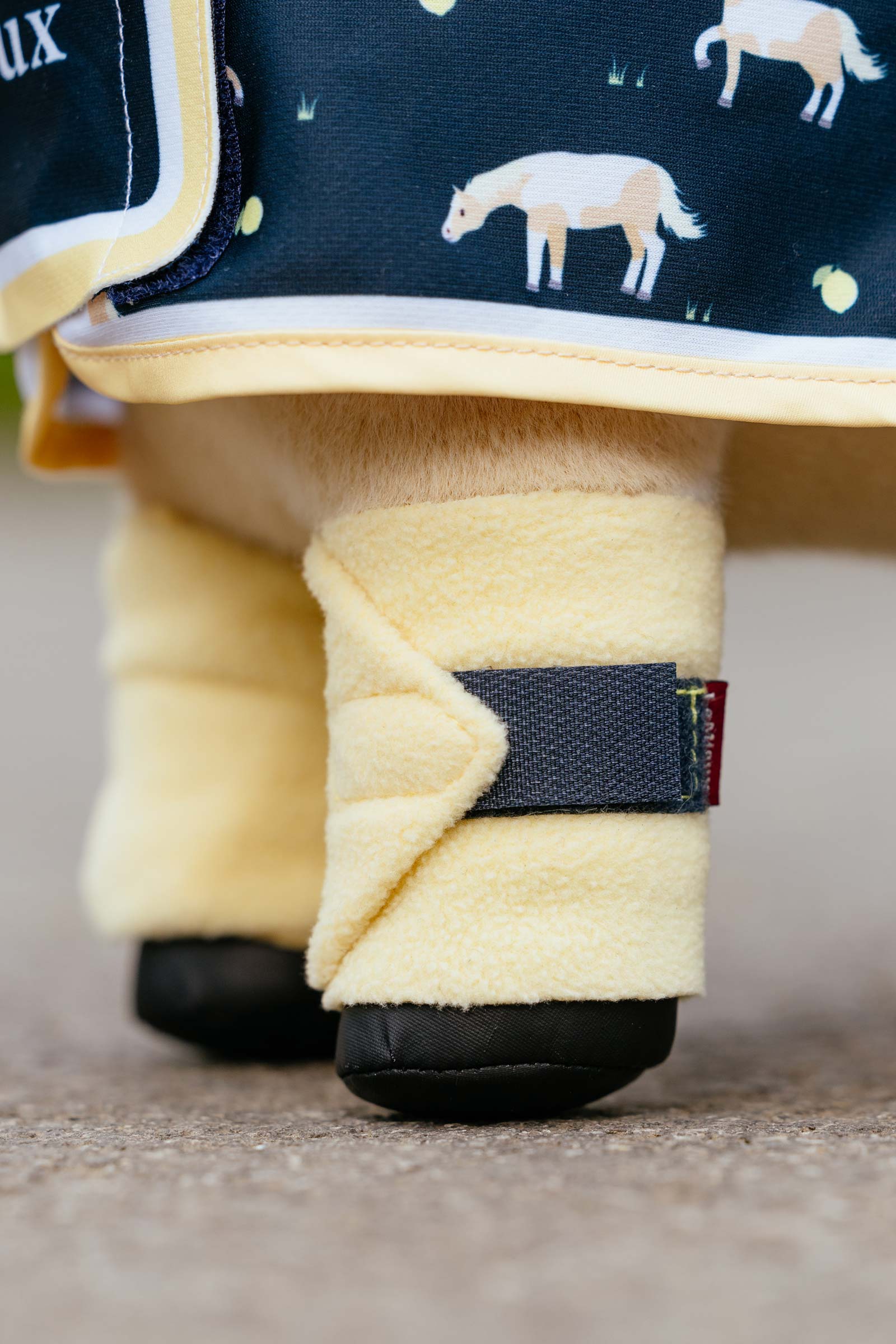LeMieux bandages voor speelgoedpony Lemon