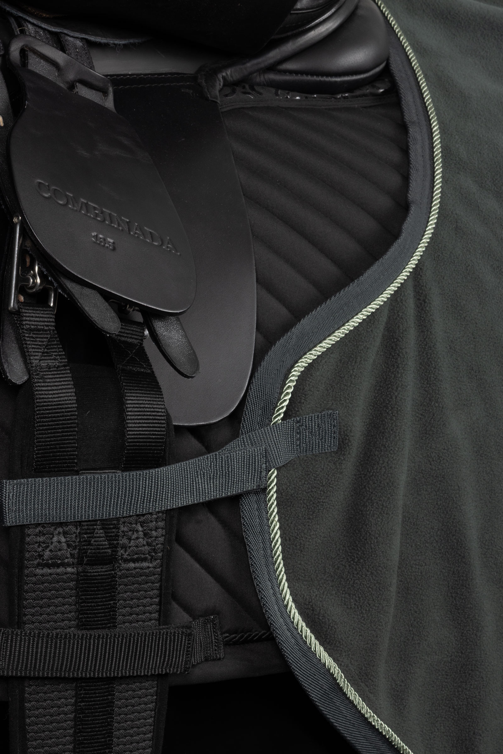 B Vertigo Cosy rijddeken voor paard en ruiter