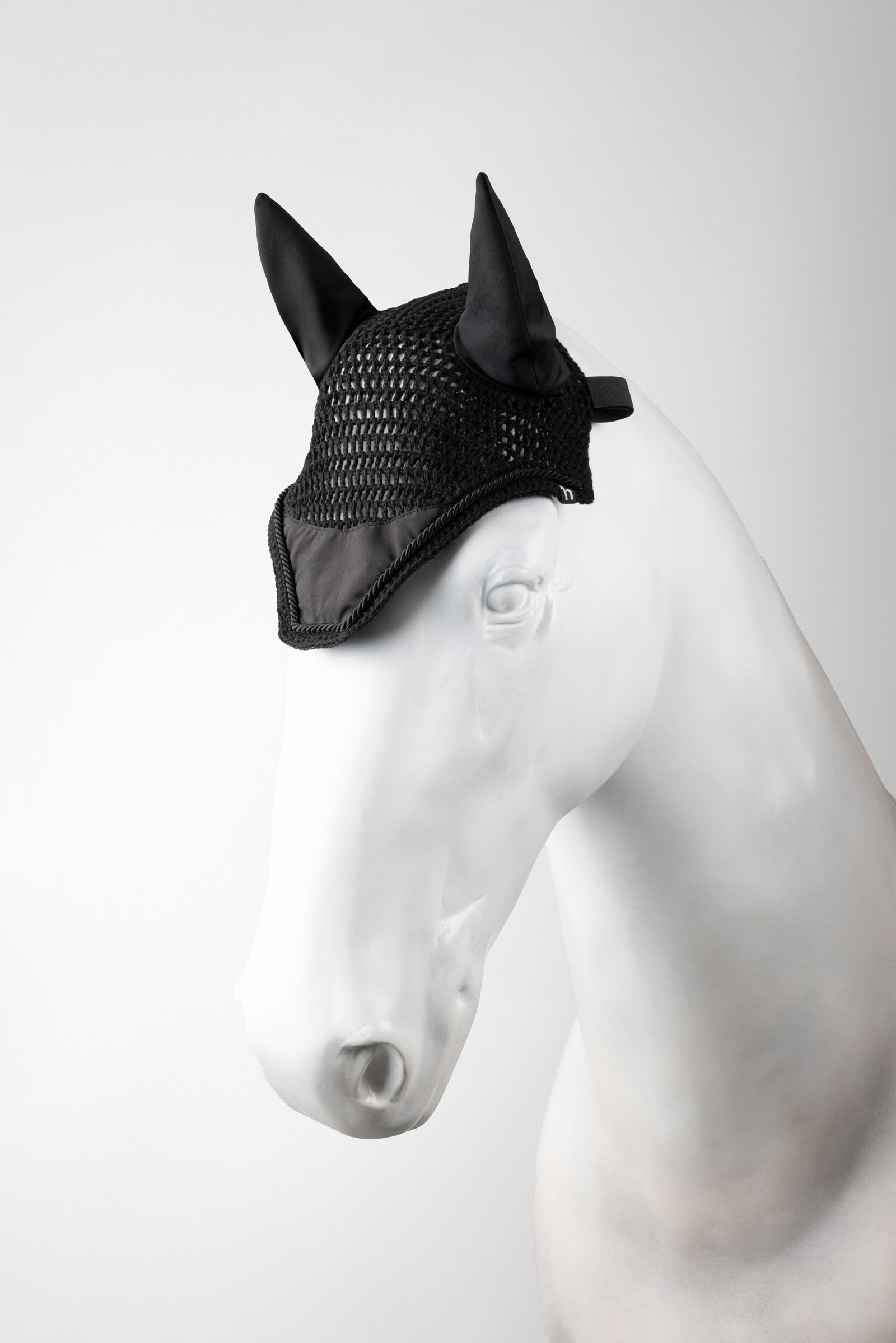 Black Horze Lucca Oornetje