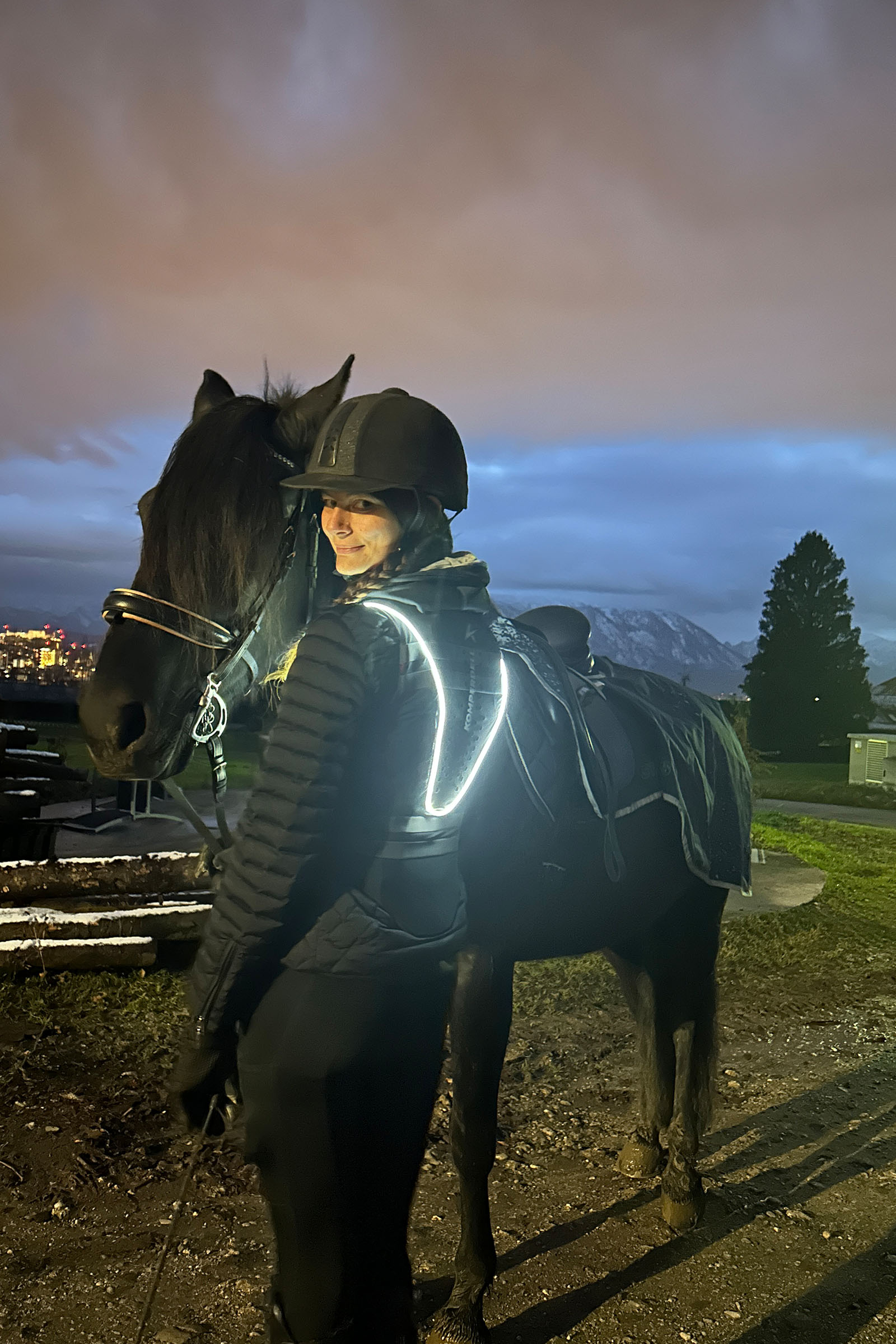 Komperdell Ballistic High Visibility FlexFit rugbeschermer, omkeerbaar