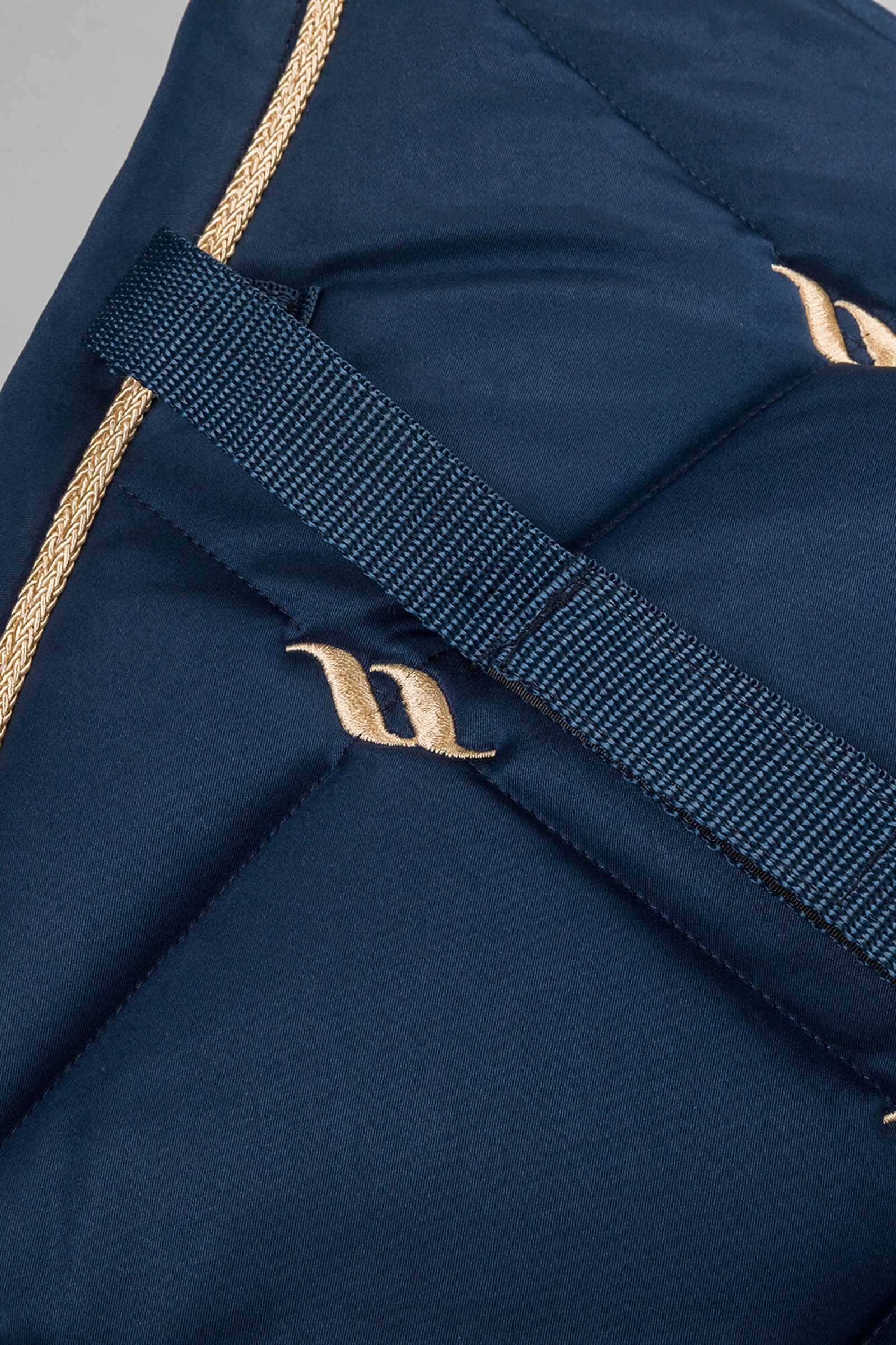 Blue Nights Back on Track Nights Collection Veelzijdigheidszadeldek