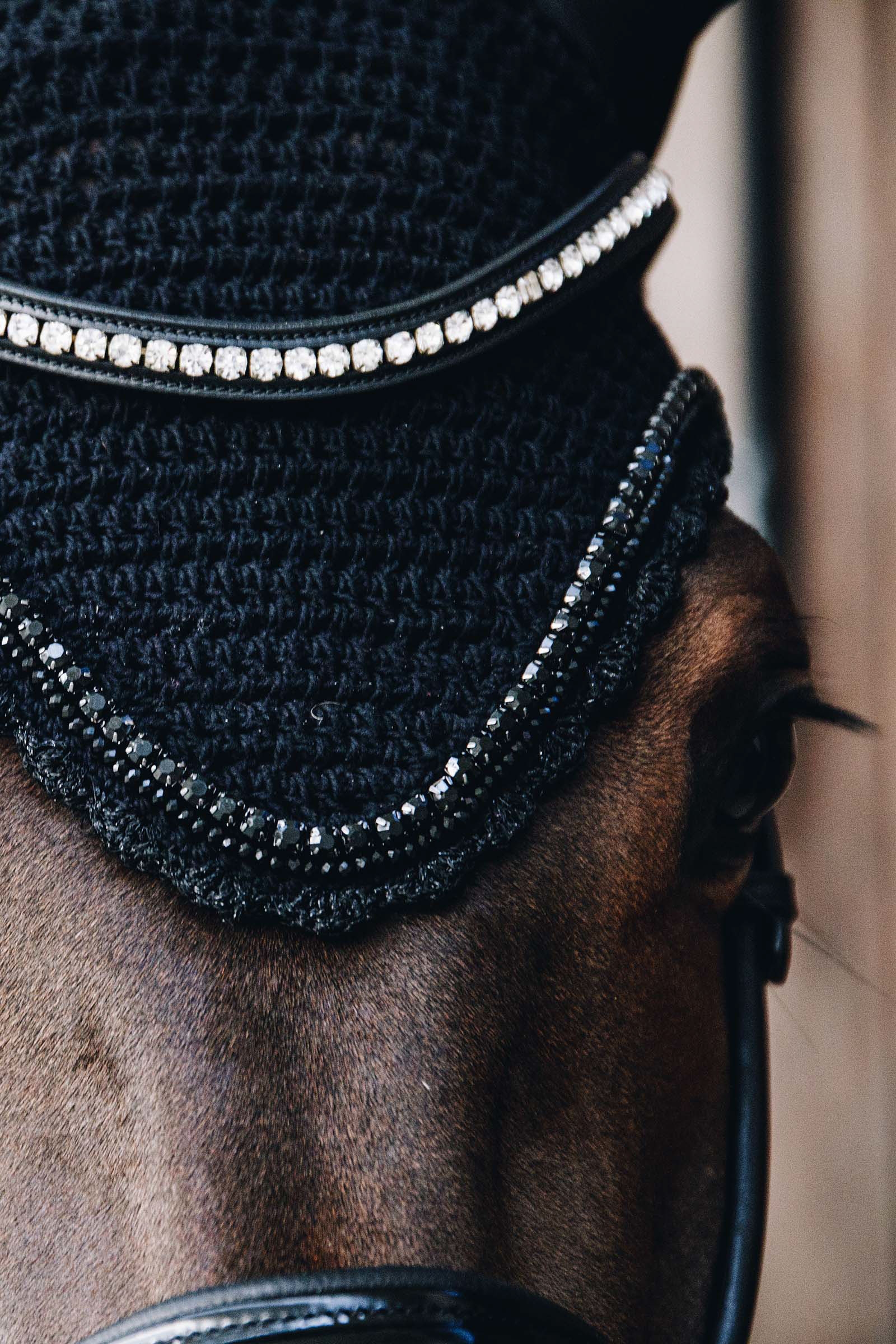 Kentucky Horsewear Fly Veil Long Stone & Pearl Soundless