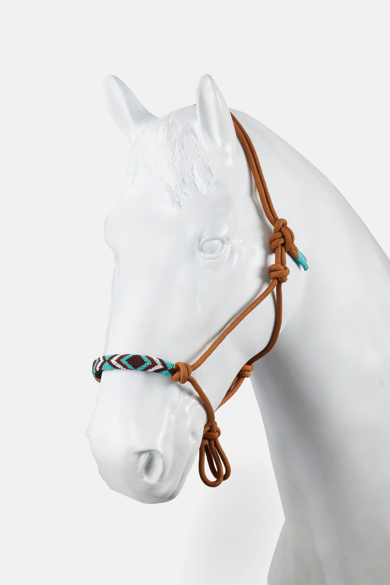 Horze touwhalster met kraalversiering