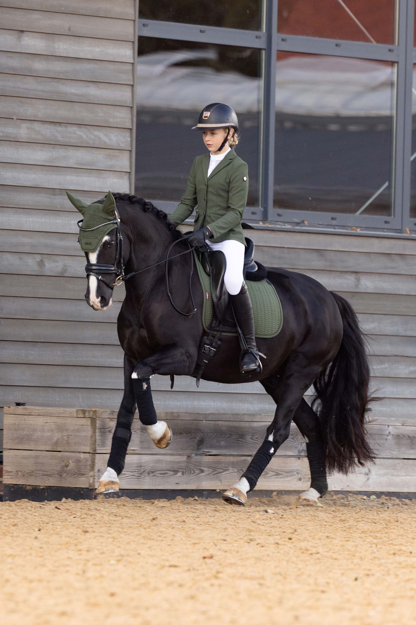 LeMieux Essence Dressuurzadeldek