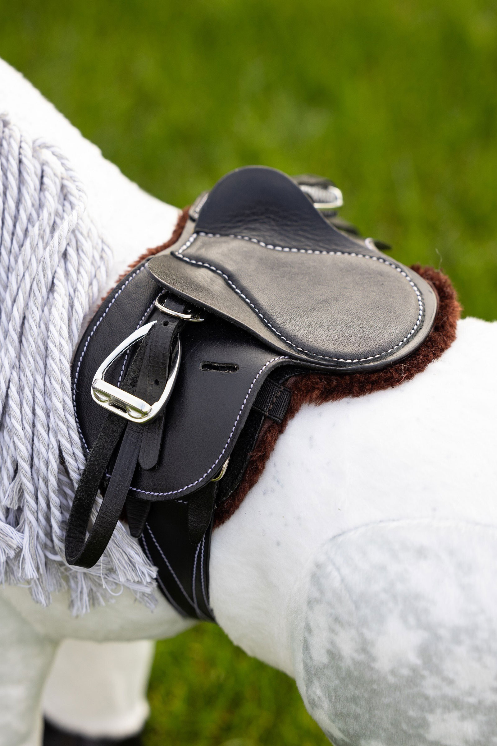 LeMieux Toy Pony dressuurzadeldek show