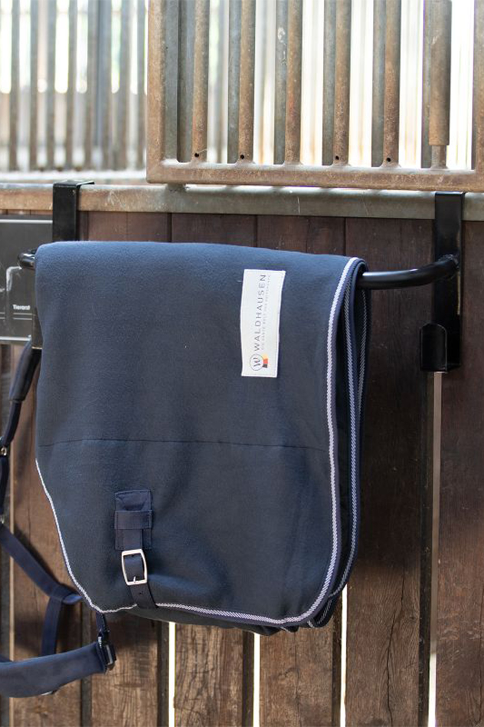 Dekenhouder voor staldeur van Waldhausen, verstelbaar