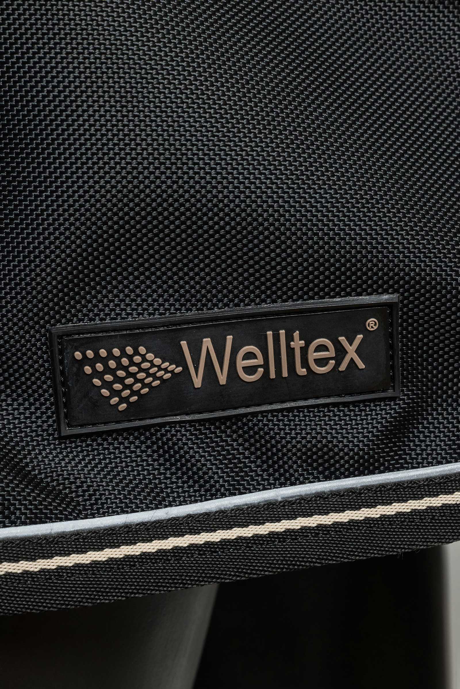 Back on Track Obsidian Outdoordeken met afneembaar halsstuk, 150g