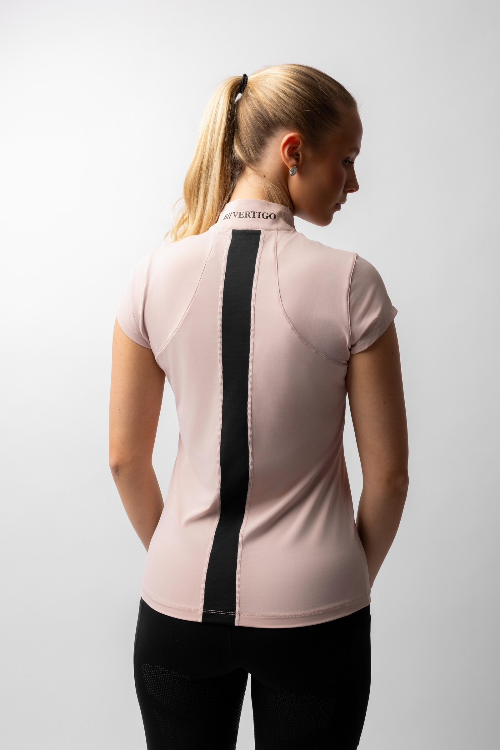 B Vertigo Joelle dames trainingsshirt met korte mouwen