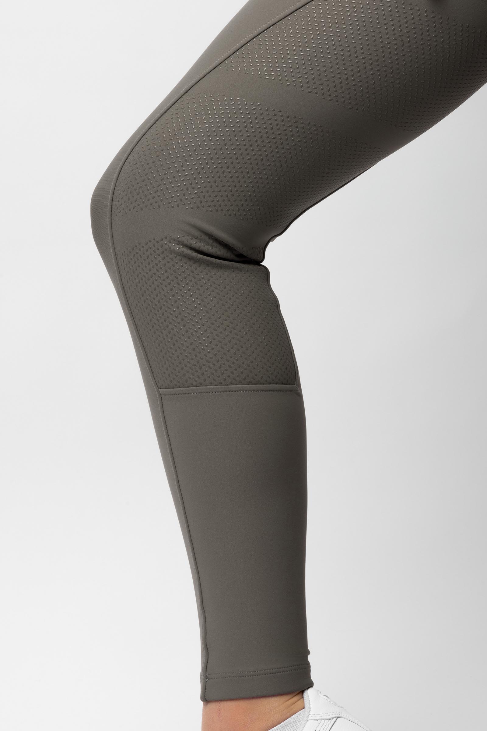 B Vertigo Chiara Fullseat rijbroek met compressie en hybride ontwerp  