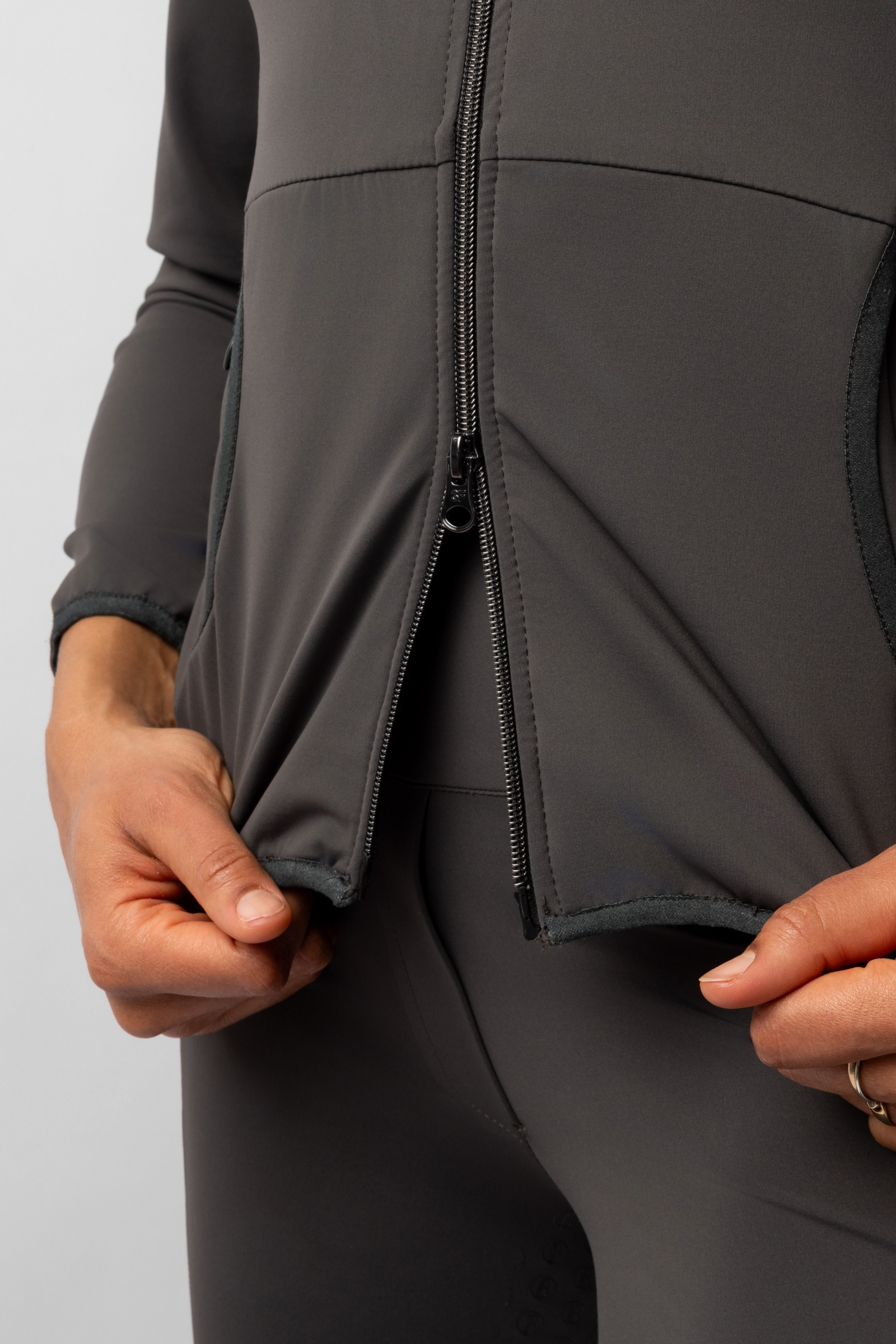 B Vertigo Evelina dames functionele midlayer jas  