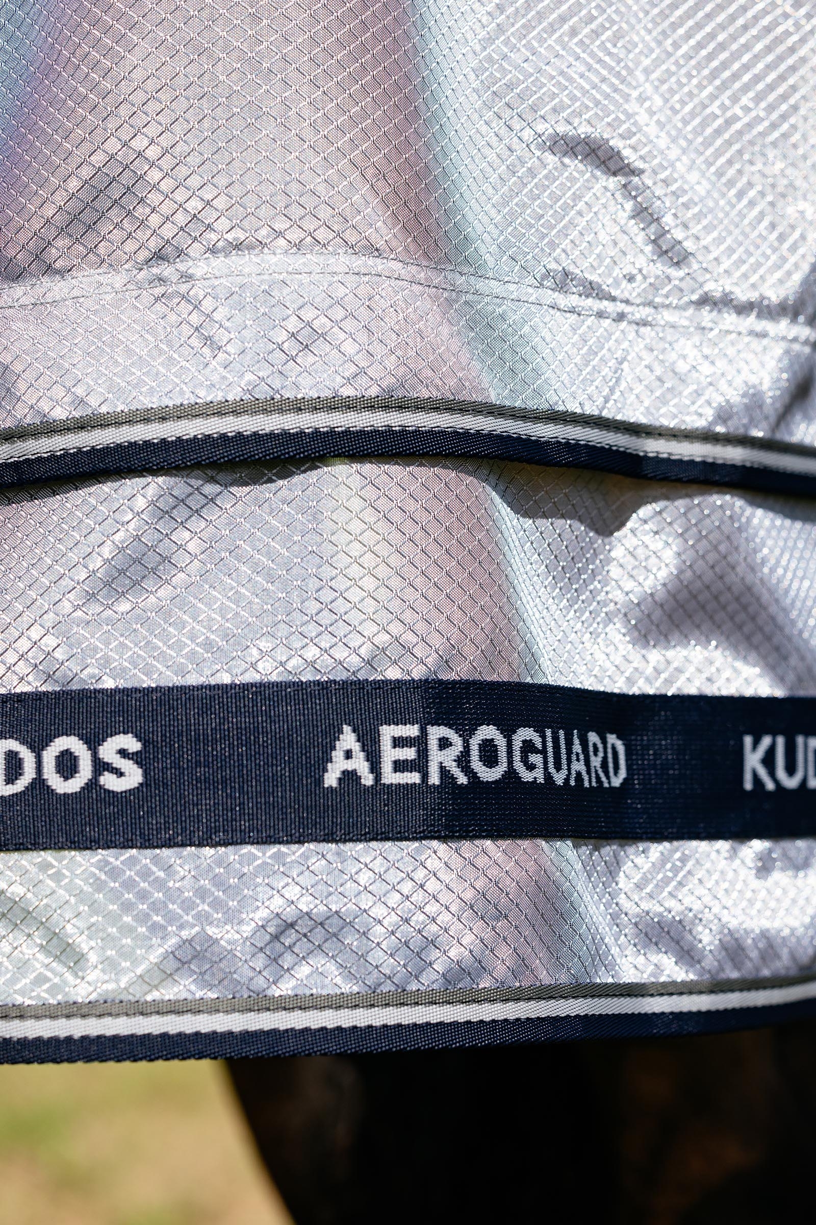 LeMieux Kudos AeroGuard vliegendeken met afneembare hals
