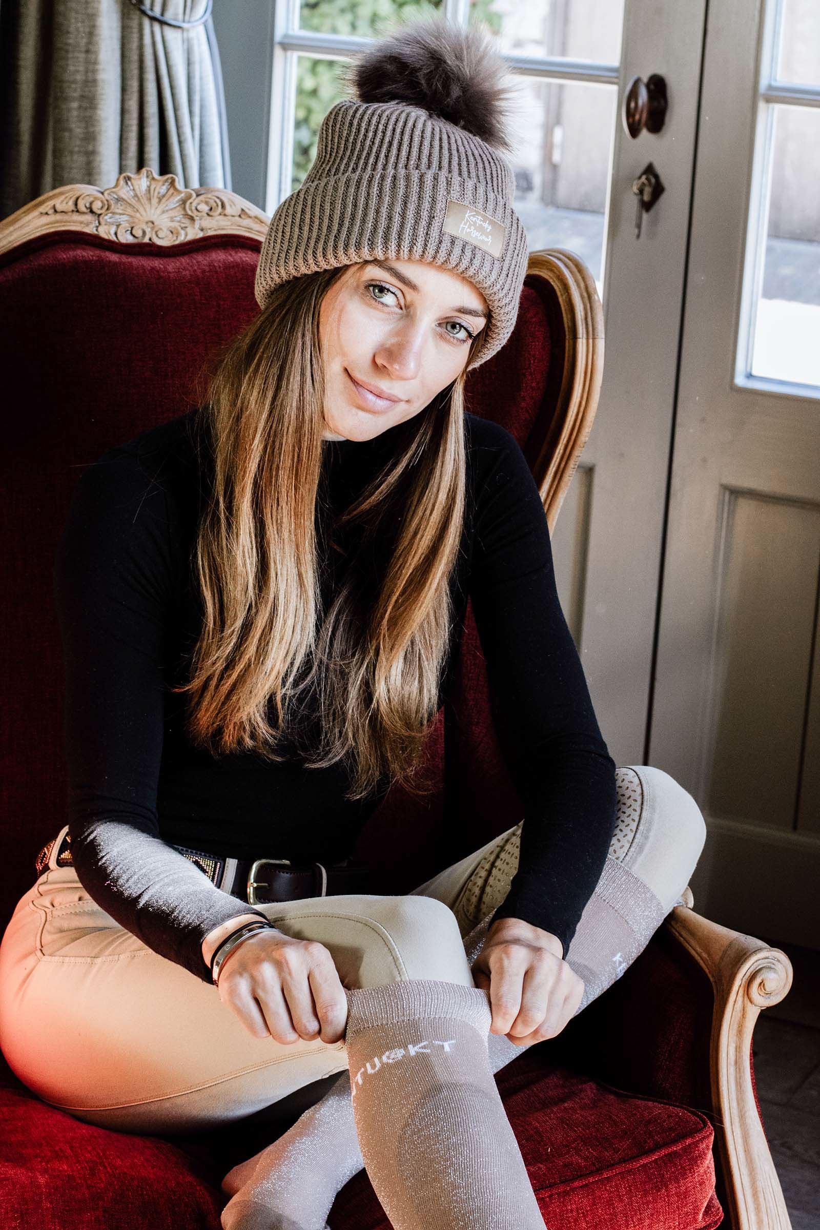 Kentucky Horsewear Pompom Muts