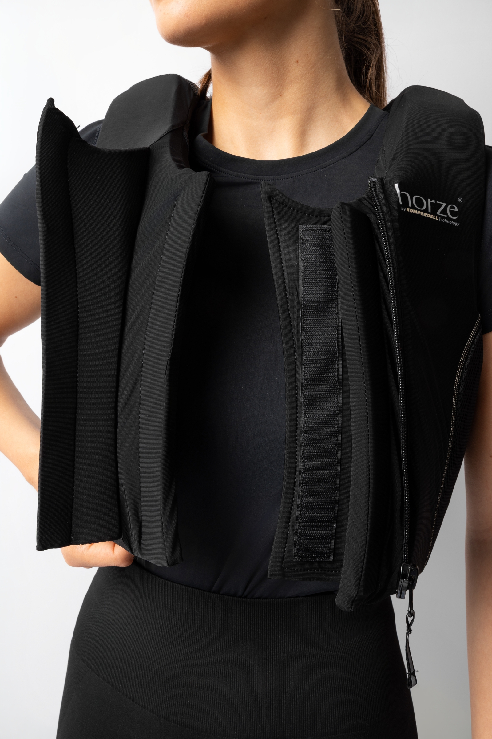 by Komperdell Caleri bodyprotector