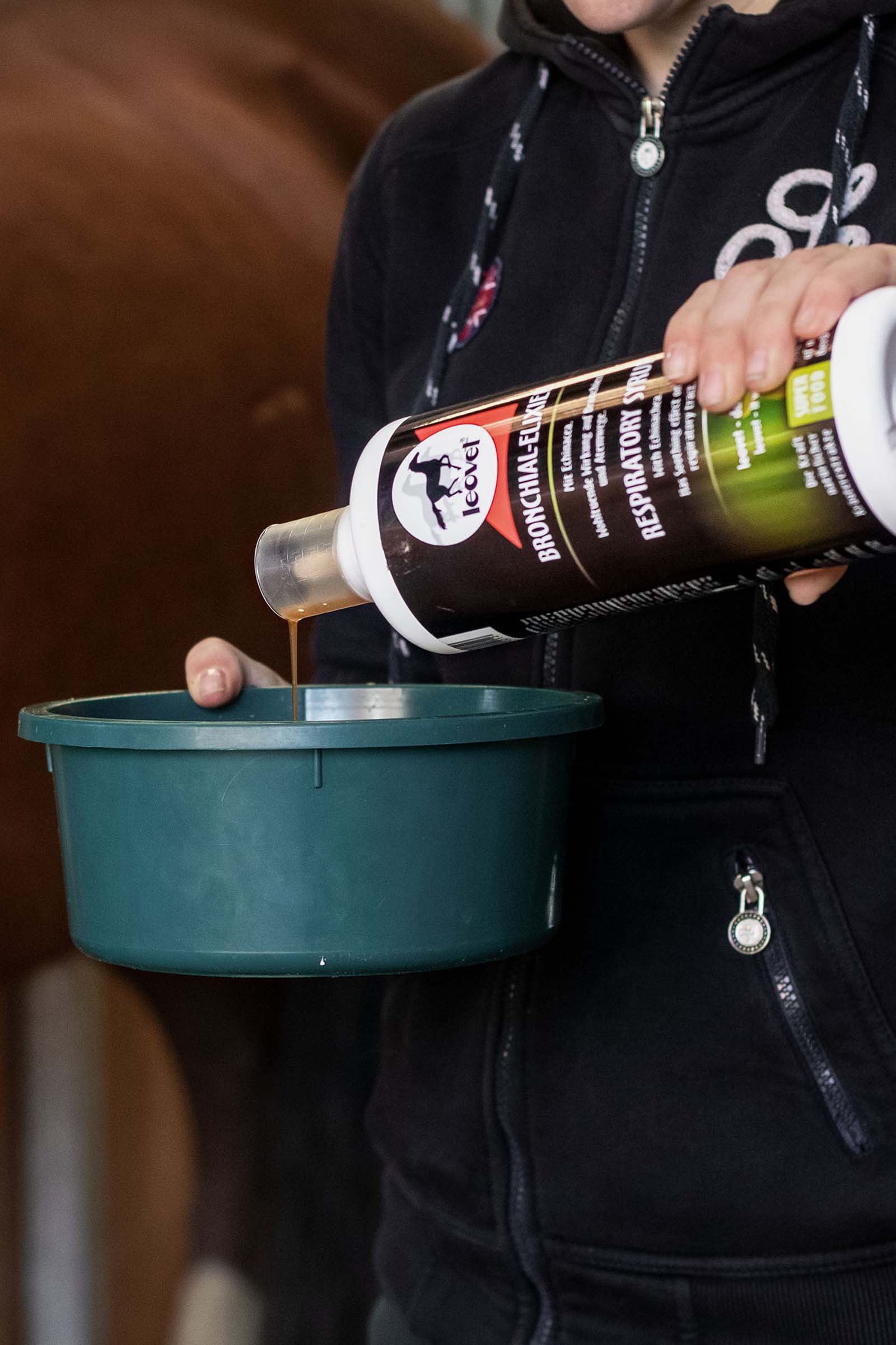 Leovet Respiratory Syrup, 1000 ml