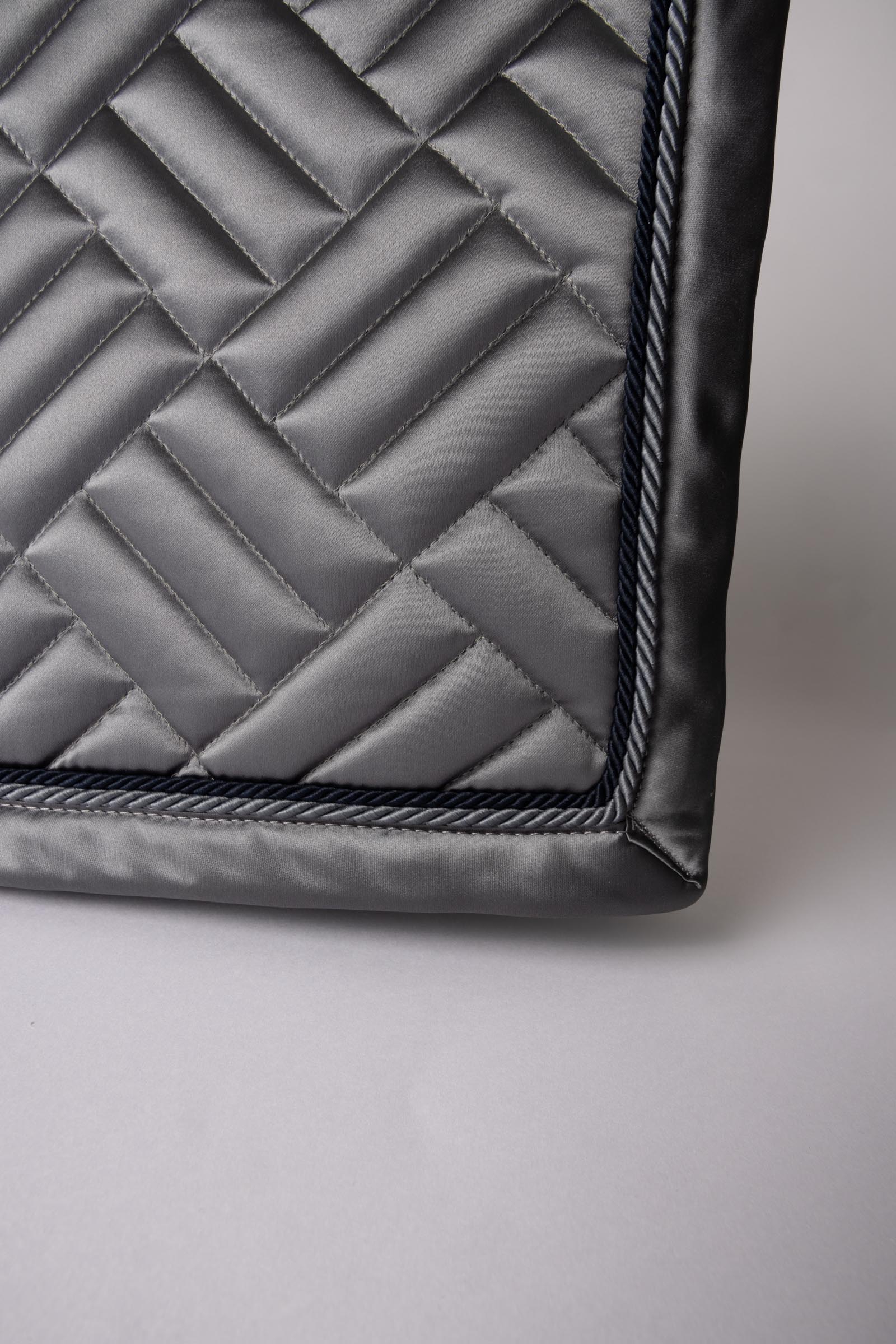 Horze Aachen veelzijdig zadeldek