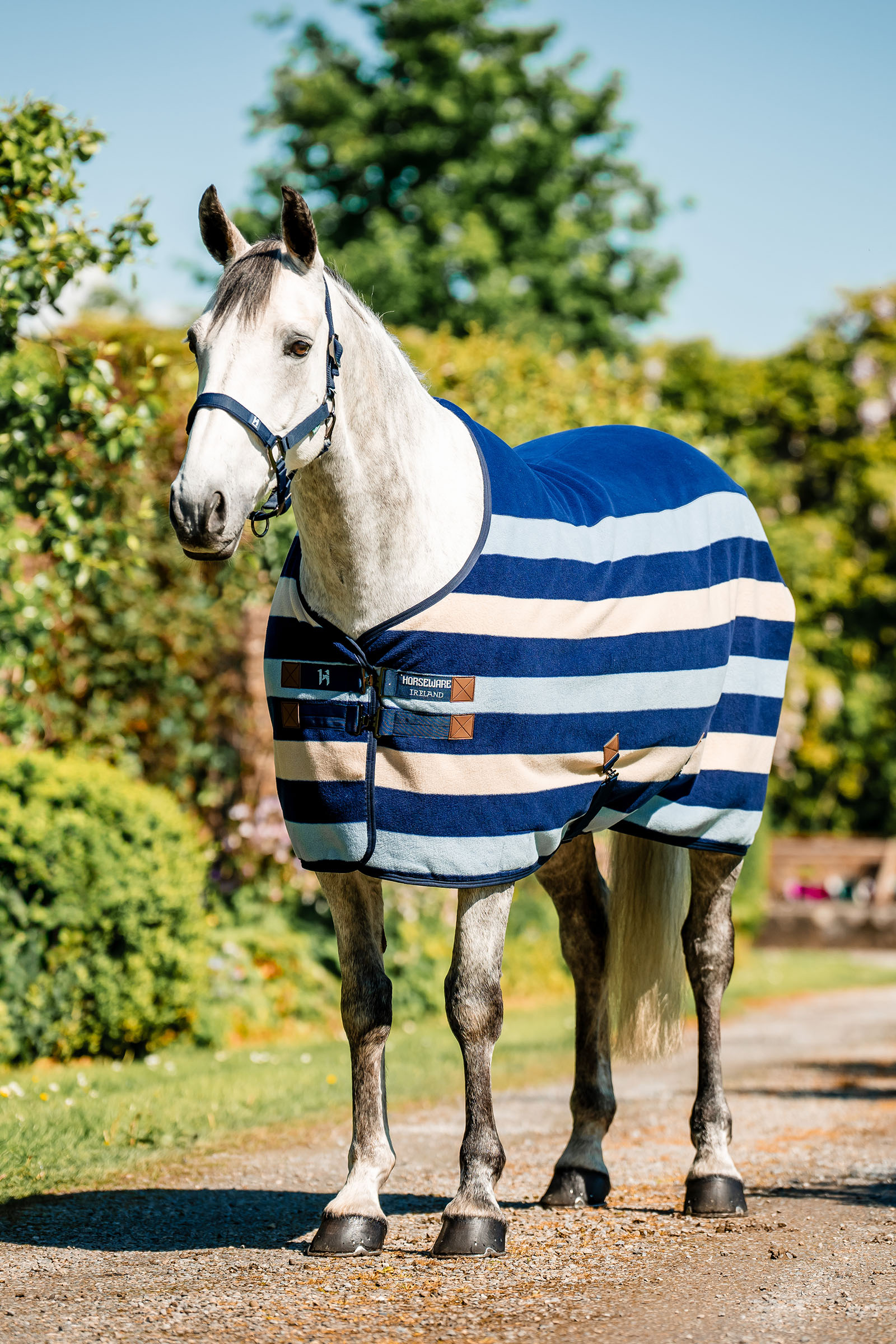 Witney Navy Horseware Newmarket Fleece Cooler deken