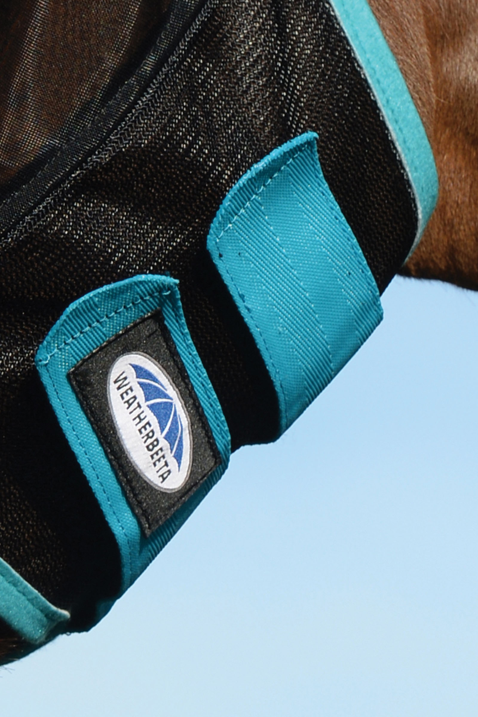 Weatherbeeta Comfitec Deluxe fijnmazig meshmasker met oren en franjes