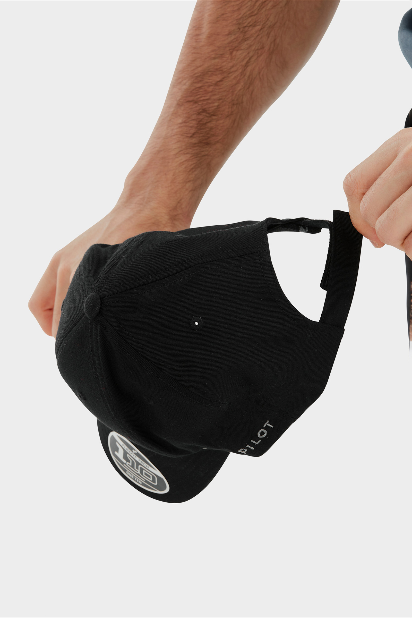 Horse Pilot Flexfit pet