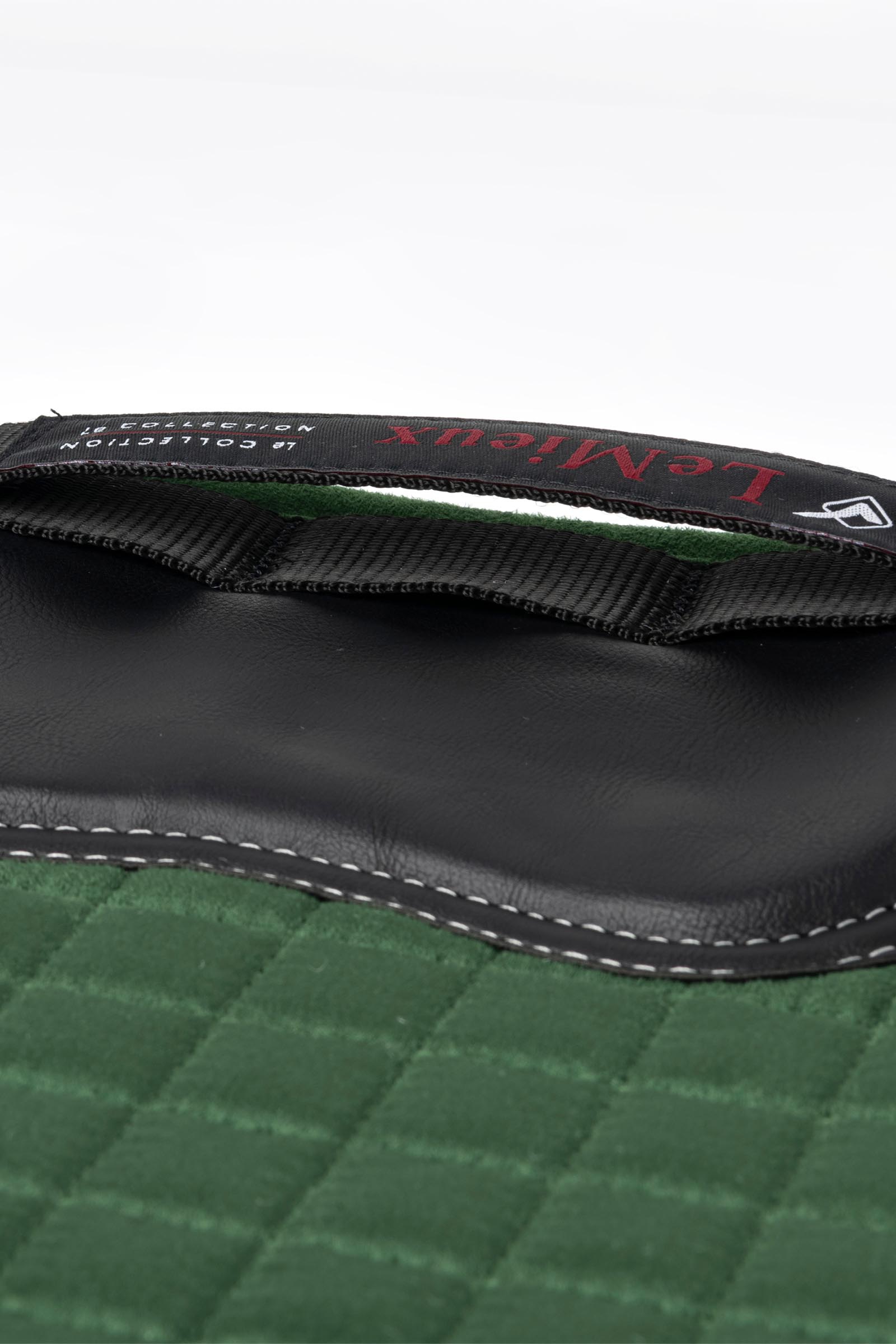 LeMieux Seasonal Luxury Dressuurzadeldek, vierkant