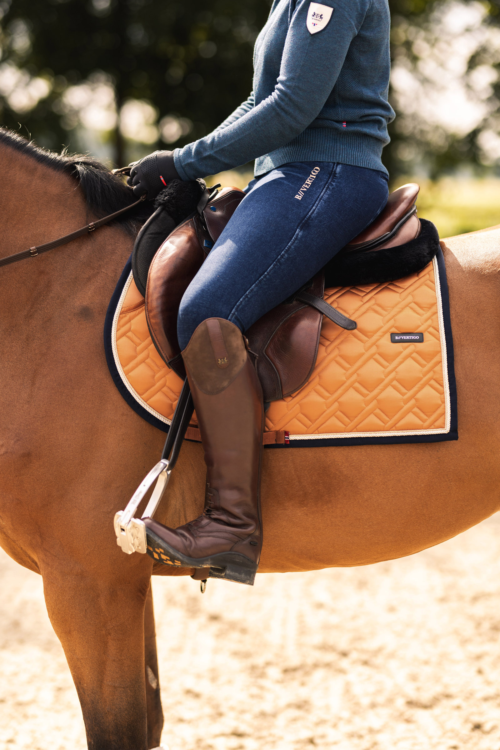 B Vertigo Evolve springzadeldek met anti-slip kussen