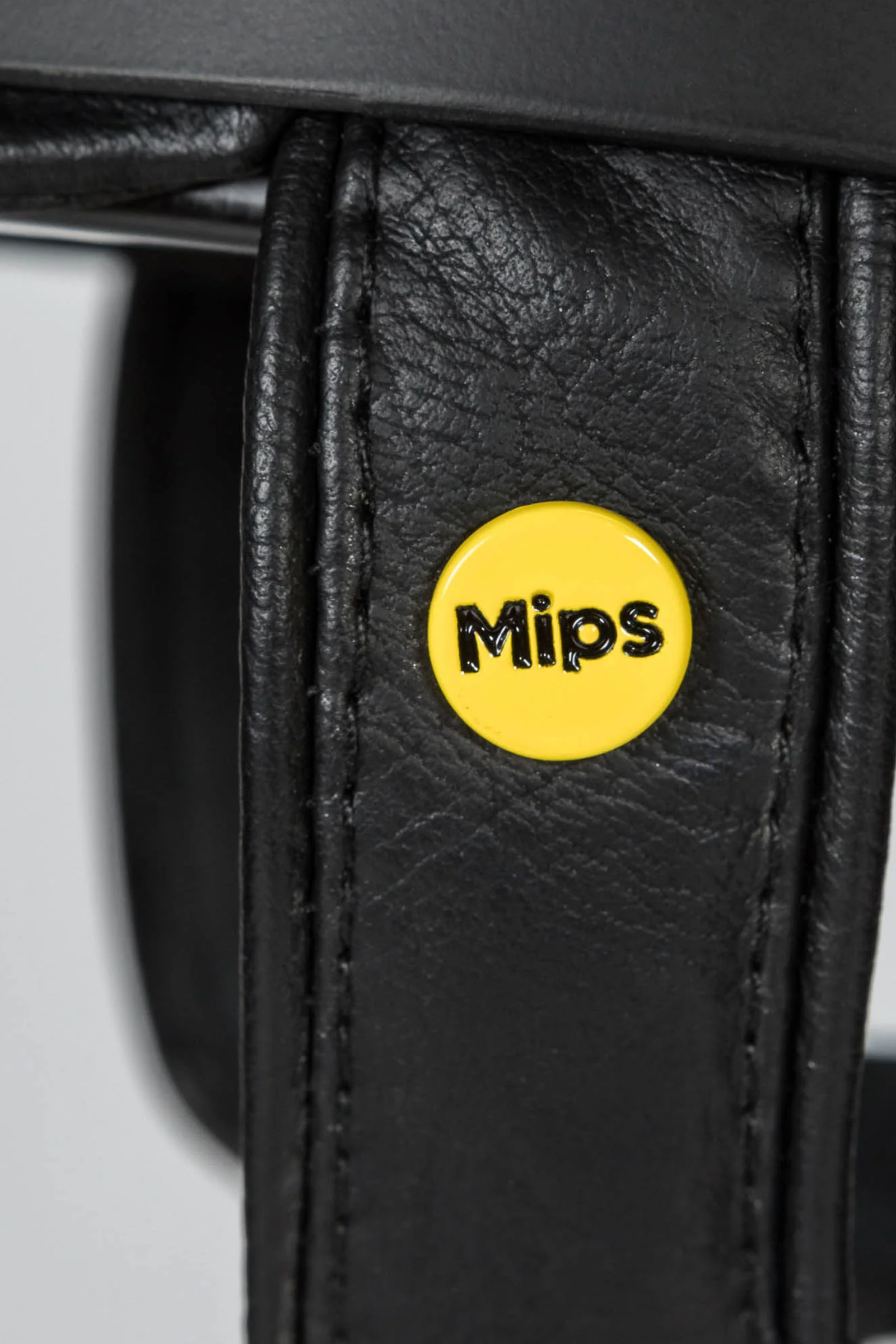 Back on Track Neoz rijhelm met gladde bovenkant