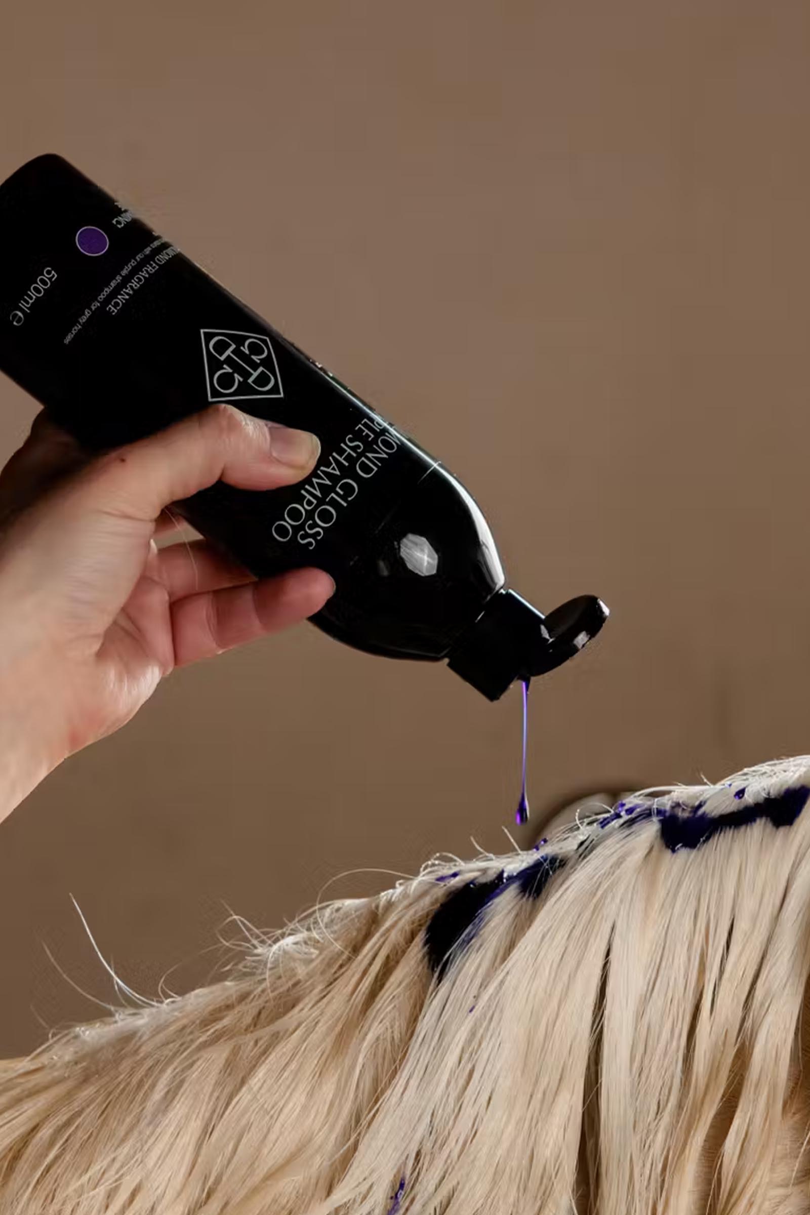 Grooming Deluxe Amandel gloss paarse shampoo, 500 ml