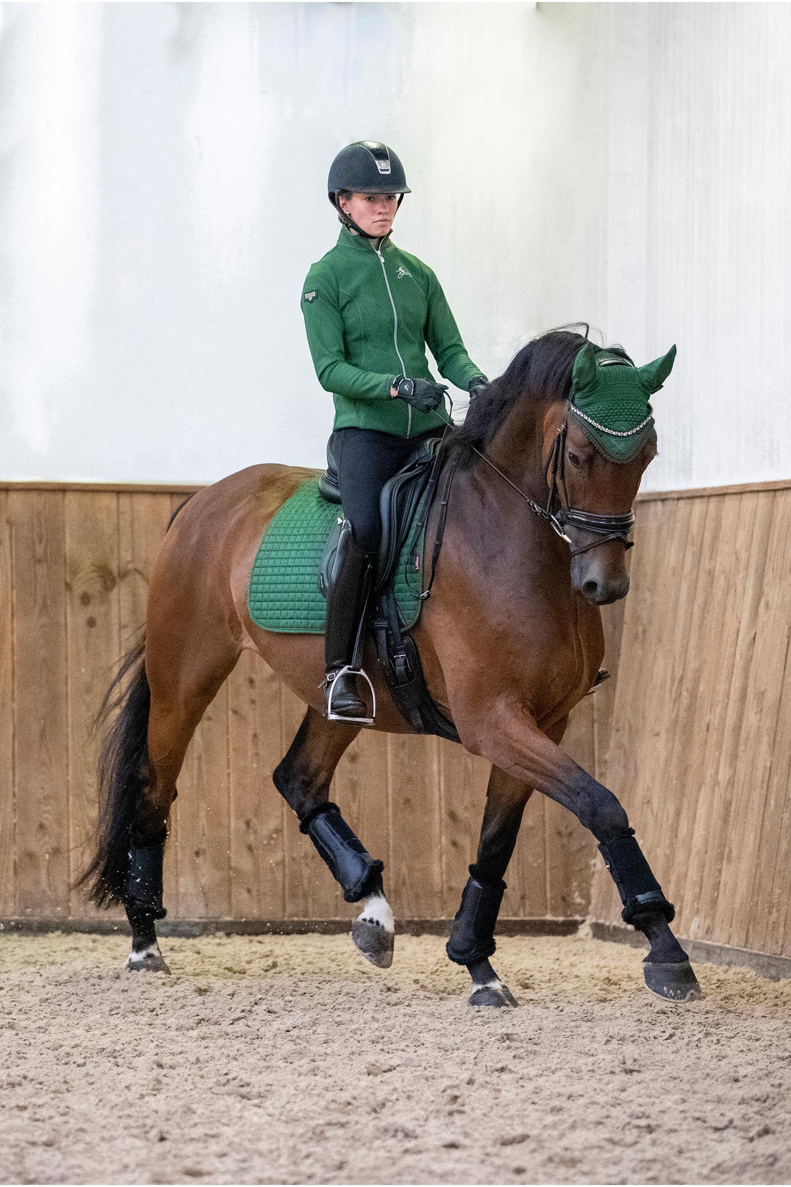 LeMieux Seasonal Luxury Dressuurzadeldek, vierkant